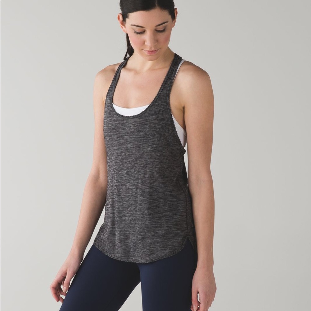 Lululemon 105 F Singlet